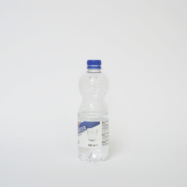 www.SMCF.nl Stil water omdat we praten moeten (Silent water, because we need to talk)